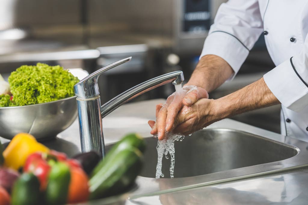 clean_wash_hands_food_safety